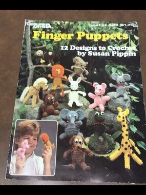 Leisure Arts #435…Finger Puppets -12 Designs To Crochet, by Susan Pippin